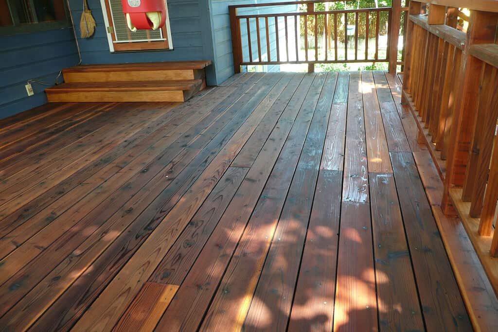 deck-staining-sammamish deck-staining-sammamish
