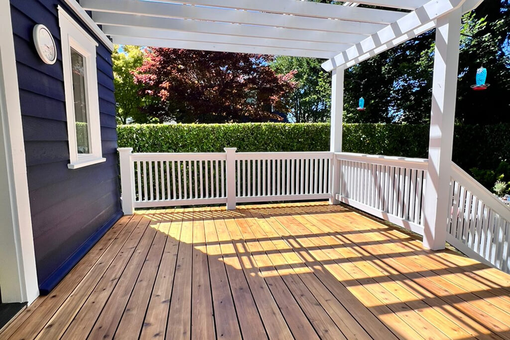deck-refinishing-west-seattle-june deck-refinishing-west-seattle-june