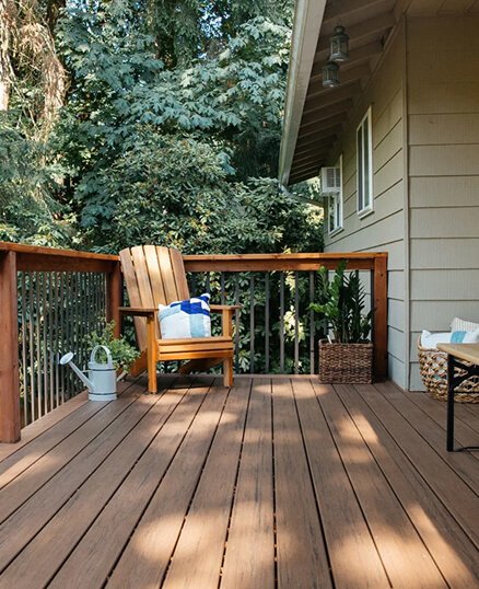 custom-deck-building