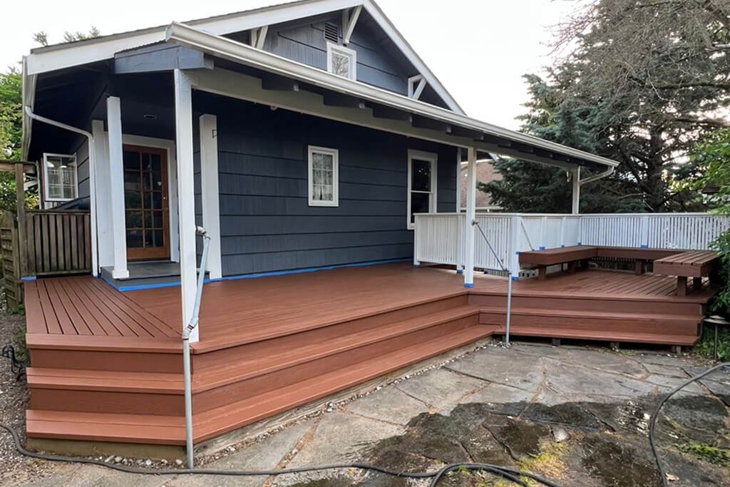 deck-staining-seattle-magnolia deck-staining-seattle-magnolia